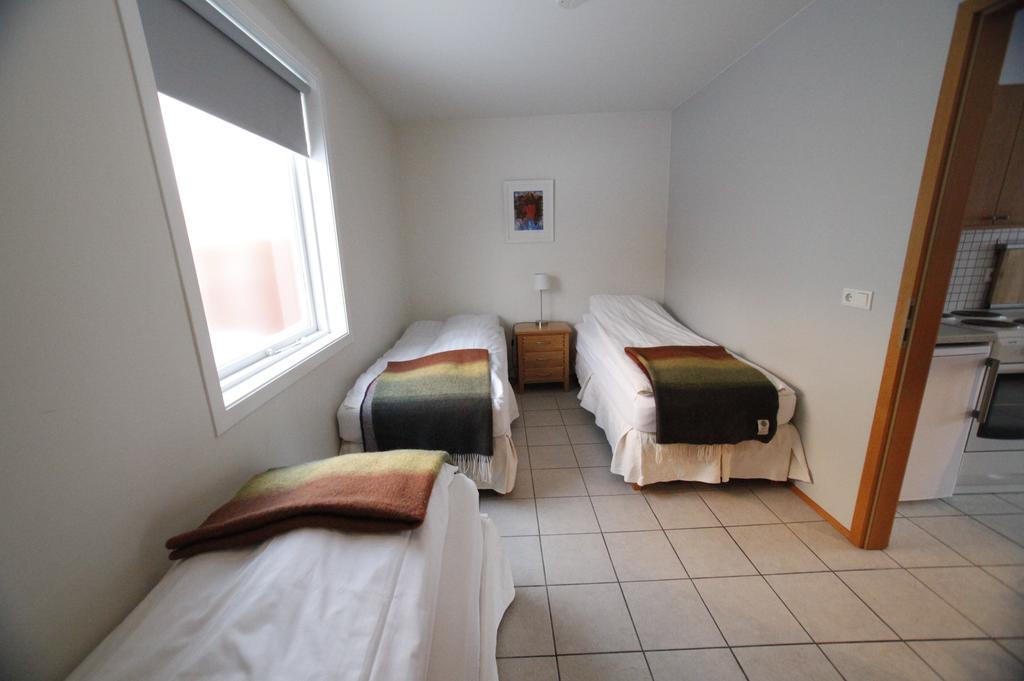 Frumskogar Guesthouse & Apartments Hveragerdi Zimmer foto